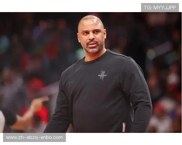 乌度卡谈对阵勇士防守调整去年耗时数场 今年目标迅速进入状态